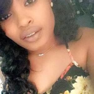 Meet your Posher, Bria